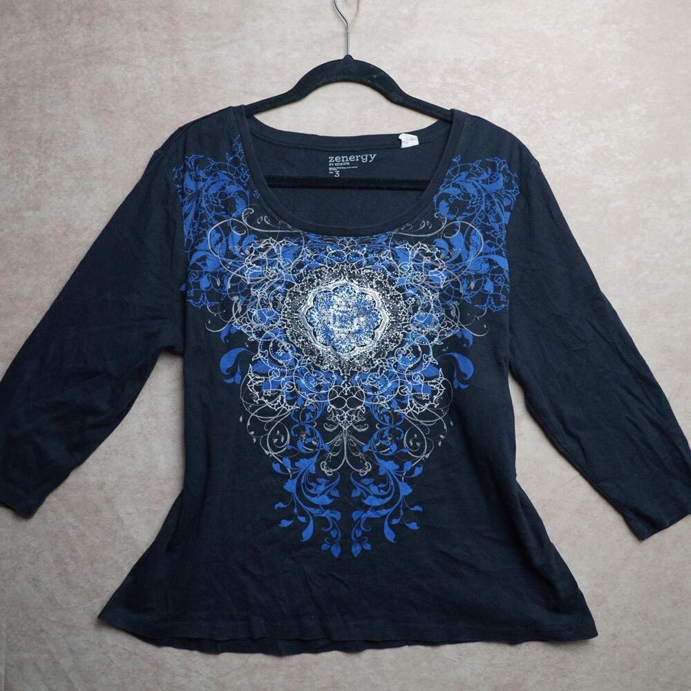 Zenergy Chico’s Embellished Graphic Top Size 3 Y2K